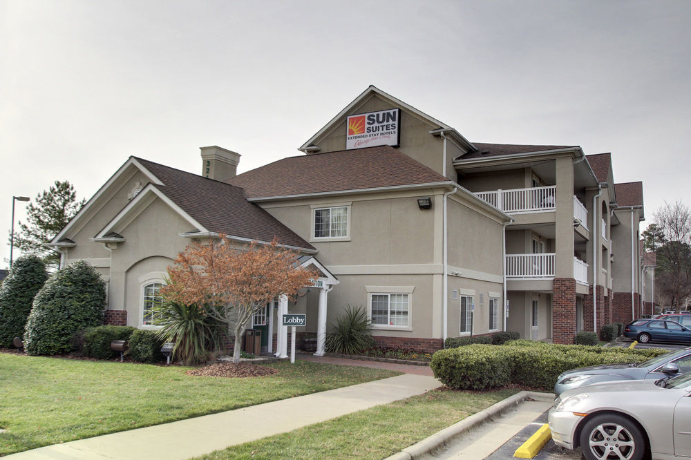 Intown Suites Extended Stay Raleigh Nc - Capital Blvd Екстер'єр фото